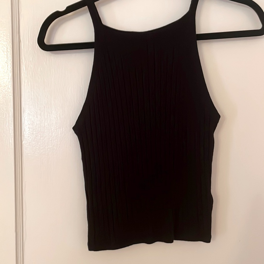 H&M Divided Crop Top